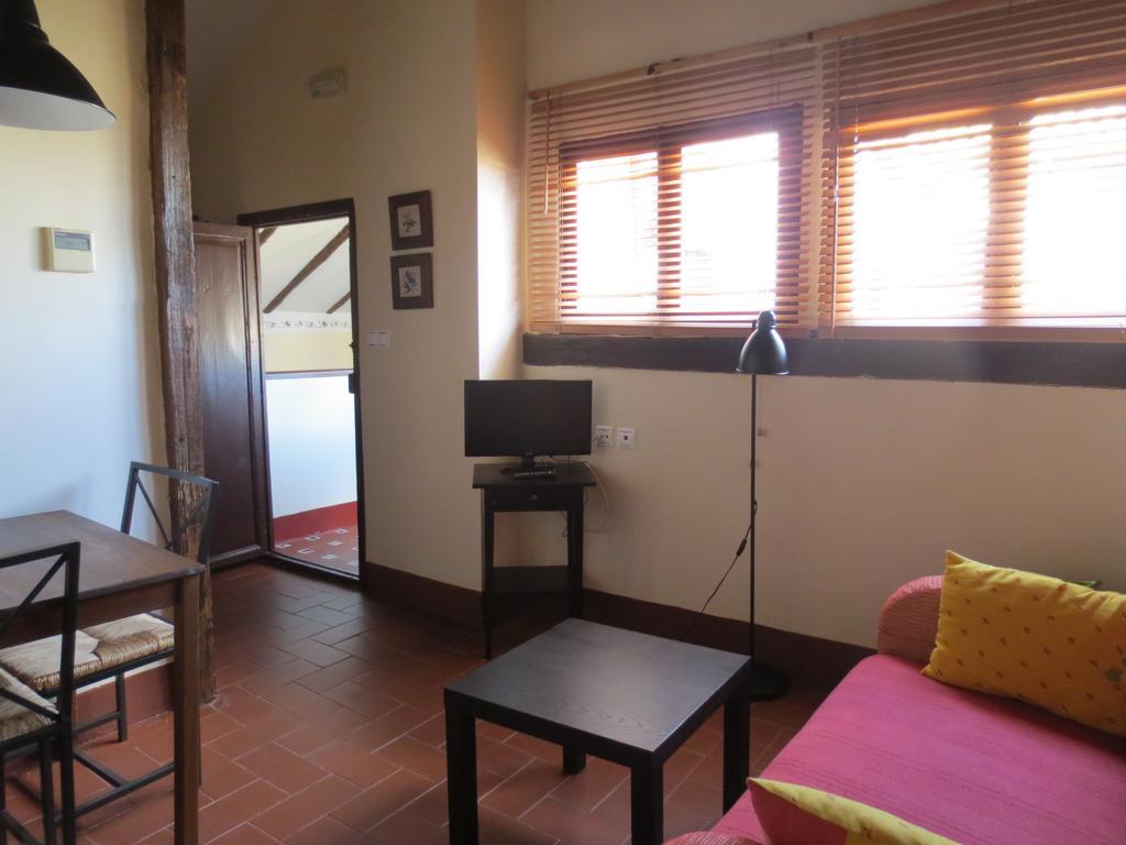 Apartamentos Turisticos El Losal Ubeda  Exterior photo